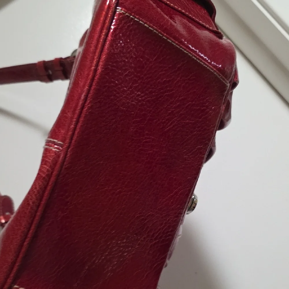 Worthington Women's Elegant Red Shoulder Bag